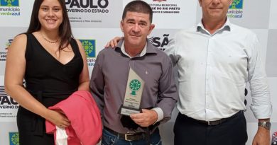 Waldonésio, Monitor do Parque Vassununga, é eleito o Ambientalista do ano no Programa Município Verde-Azul